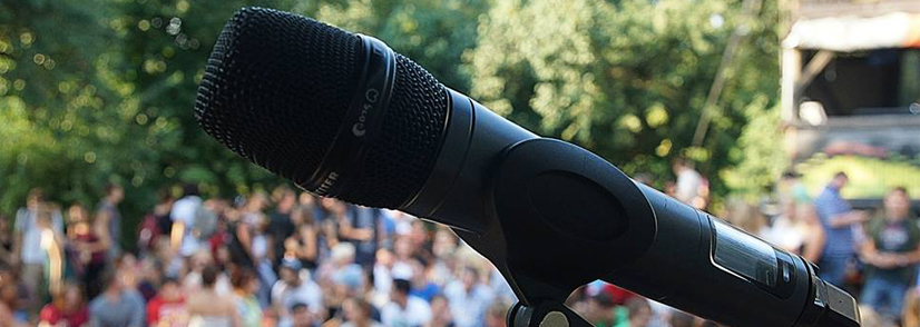 WORD UP! U20 Open Air Poetry Slam